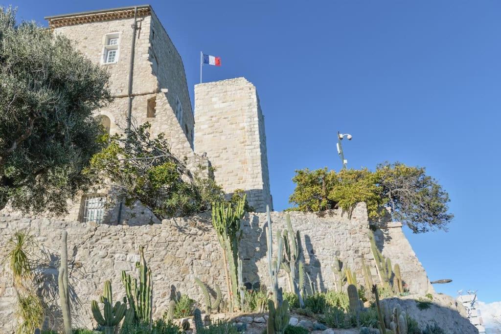 Old Town Antibes Superb New Flat, For 3, Ac, Wi-Fi Apartman Kültér fotó